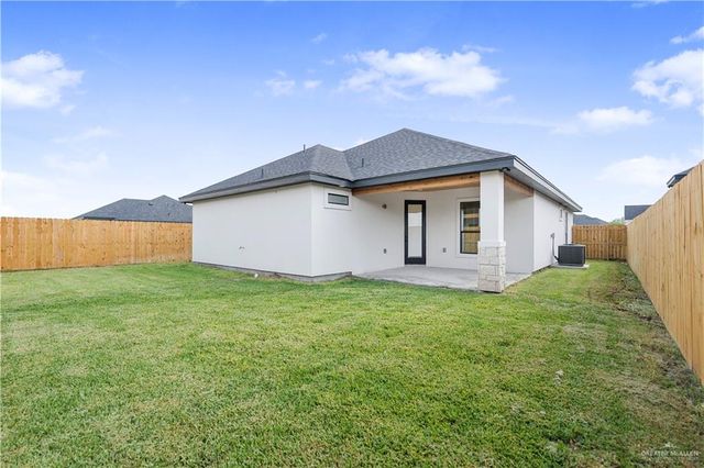 2217 N Venice Avenue, Edinburg, TX 78542