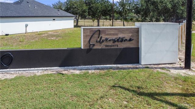 2217 N Venice Avenue, Edinburg, TX 78542