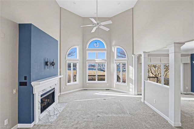 10 Channel LN, Hampton, VA 23664