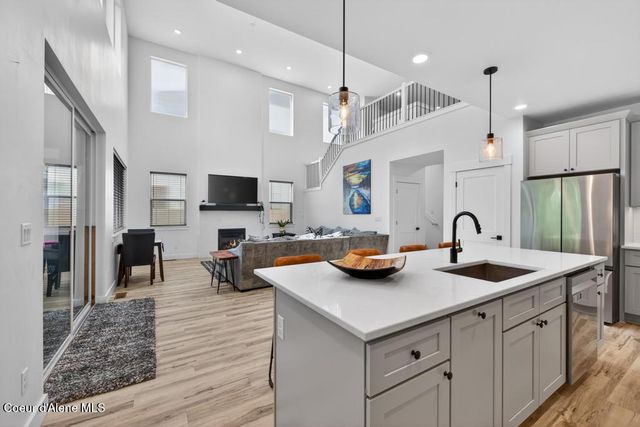 1814 HERRING AVE, Sandpoint, ID 83864