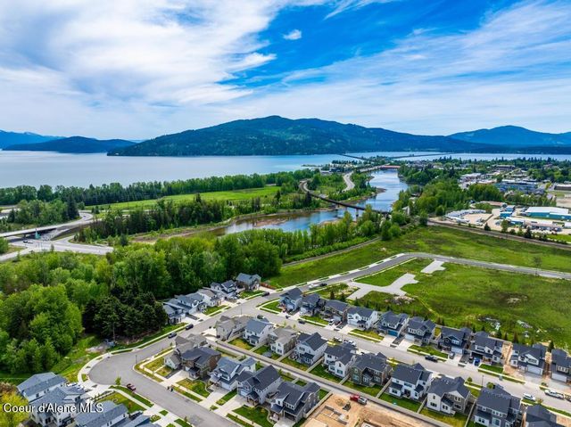 1814 HERRING AVE, Sandpoint, ID 83864
