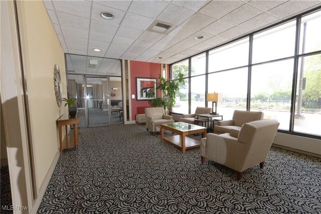 12550 Lake Avenue 810, Lakewood, OH 44107