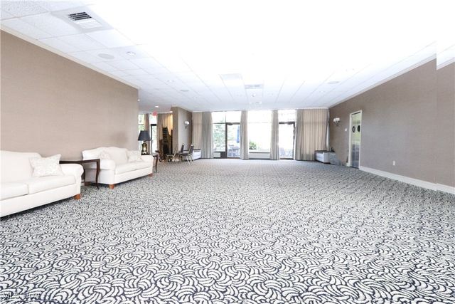 12550 Lake Avenue 810, Lakewood, OH 44107