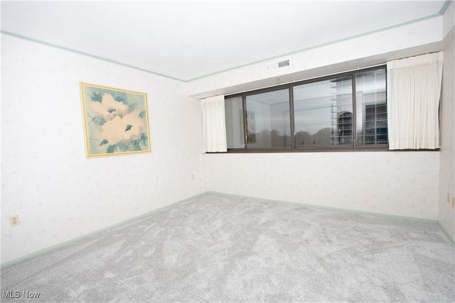 12550 Lake Avenue 810, Lakewood, OH 44107