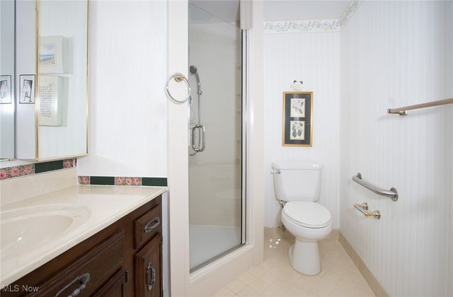 12550 Lake Avenue 810, Lakewood, OH 44107