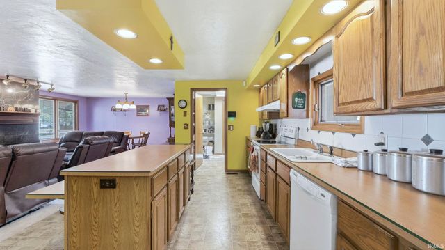 1711 Saint Louis Avenue, Fort Wayne, IN 46819