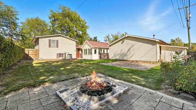 1711 Saint Louis Avenue, Fort Wayne, IN 46819