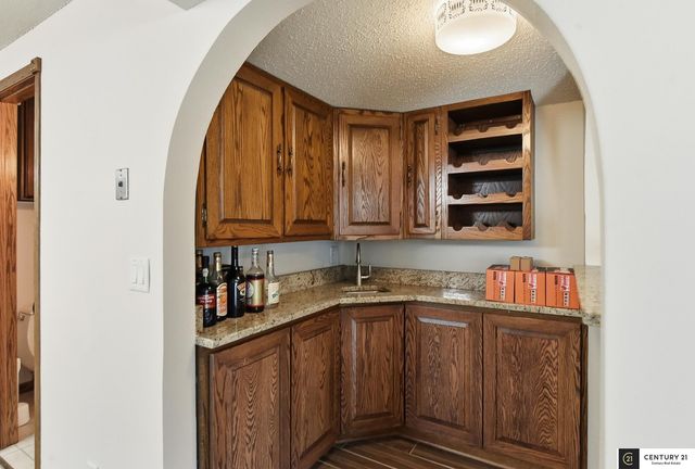 408 Kountze Memorial Drive, Bellevue, NE 68005