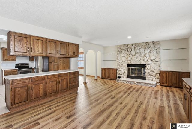 408 Kountze Memorial Drive, Bellevue, NE 68005