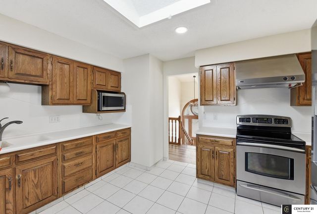 408 Kountze Memorial Drive, Bellevue, NE 68005