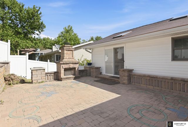 408 Kountze Memorial Drive, Bellevue, NE 68005