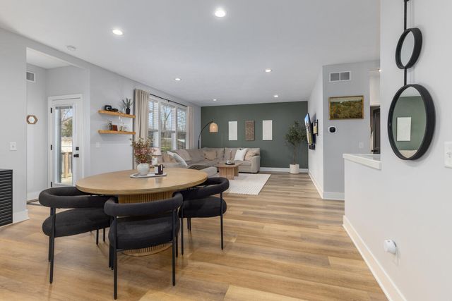 1643 Mulligan Drive Sw, City Of Wyoming, MI 49519