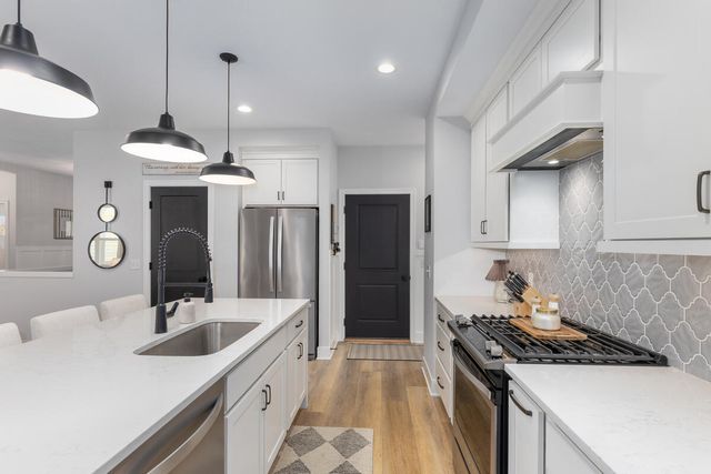 1643 Mulligan Drive Sw, City Of Wyoming, MI 49519