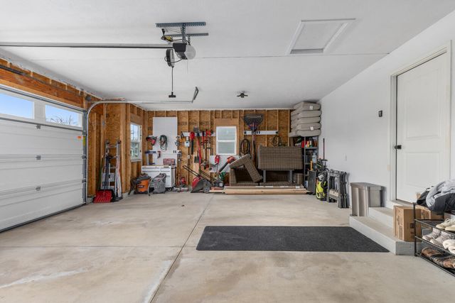 1643 Mulligan Drive Sw, City Of Wyoming, MI 49519