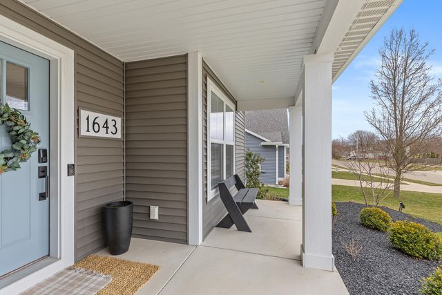 1643 Mulligan Drive Sw, City Of Wyoming, MI 49519