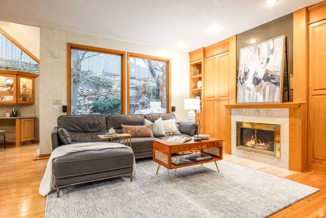 4755 S MOUNTAIN LN, Millcreek, UT 84124