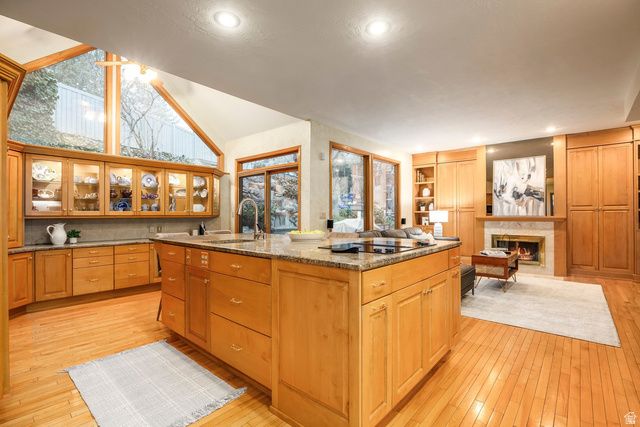 4755 S MOUNTAIN LN, Millcreek, UT 84124