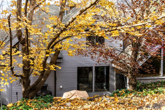 4755 S MOUNTAIN LN, Millcreek, UT 84124
