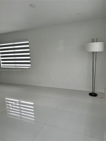 11631 SW 179th Ter, Miami, FL 33157