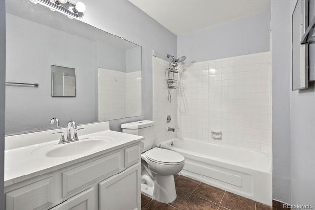 10150 E Virginia Avenue 2-306, Denver, CO 80247