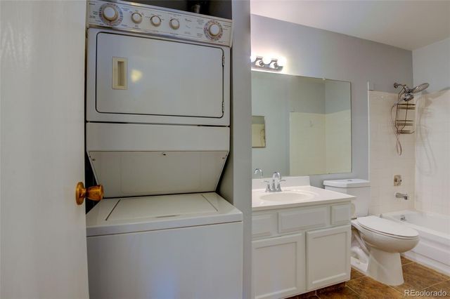 10150 E Virginia Avenue 2-306, Denver, CO 80247