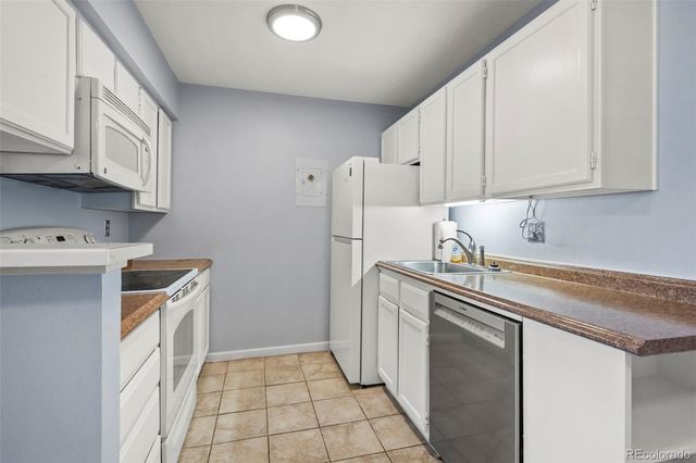 10150 E Virginia Avenue 2-306, Denver, CO 80247