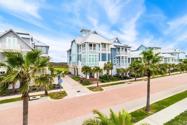167 Sunrise Ave, Port Aransas, TX 78373