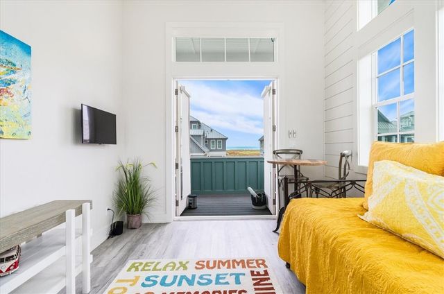 167 Sunrise Ave, Port Aransas, TX 78373