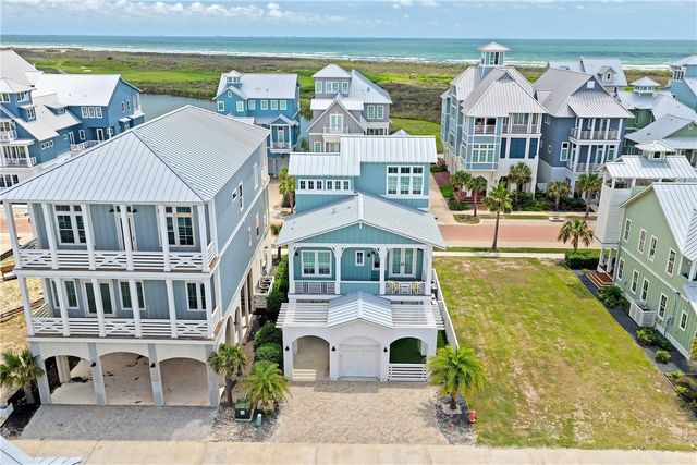 167 Sunrise Ave, Port Aransas, TX 78373