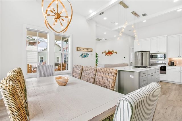 167 Sunrise Ave, Port Aransas, TX 78373