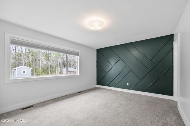 109 Pinewood Drive, Newport, NC 28570