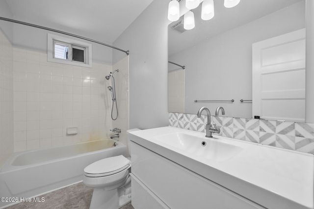 109 Pinewood Drive, Newport, NC 28570