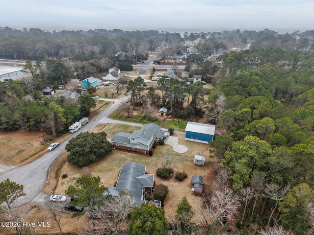 109 Pinewood Drive, Newport, NC 28570