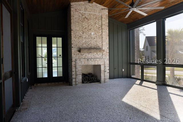 26 Lyonia St, Bluffton, SC 29910