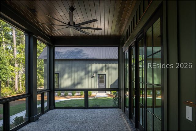 26 Lyonia St, Bluffton, SC 29910