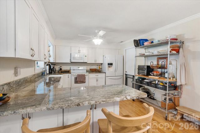 180 Fisher Road, Brevard, NC 28712