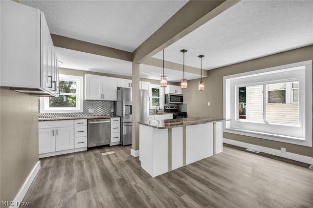 181 Spellman Court, Akron, OH 44305