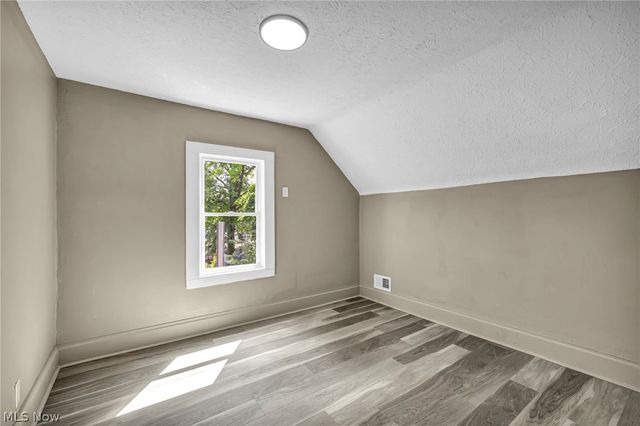 181 Spellman Court, Akron, OH 44305