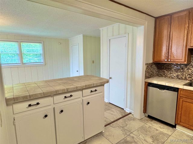 3556 Little John Drive, Montgomery, AL 36109