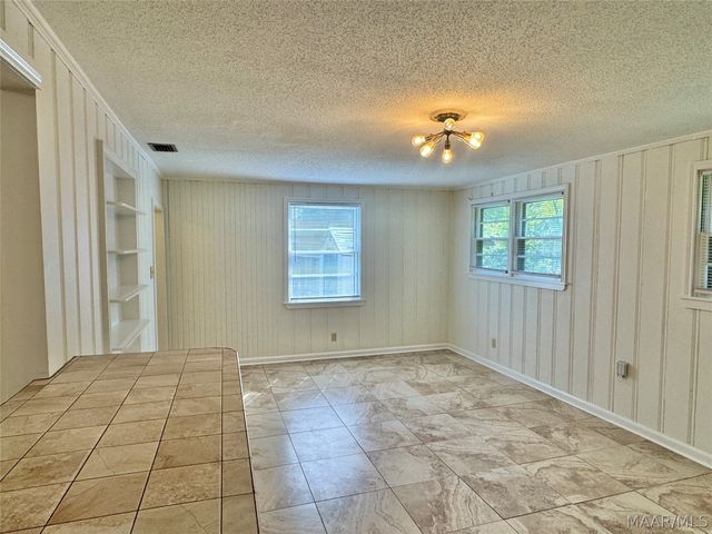 3556 Little John Drive, Montgomery, AL 36109