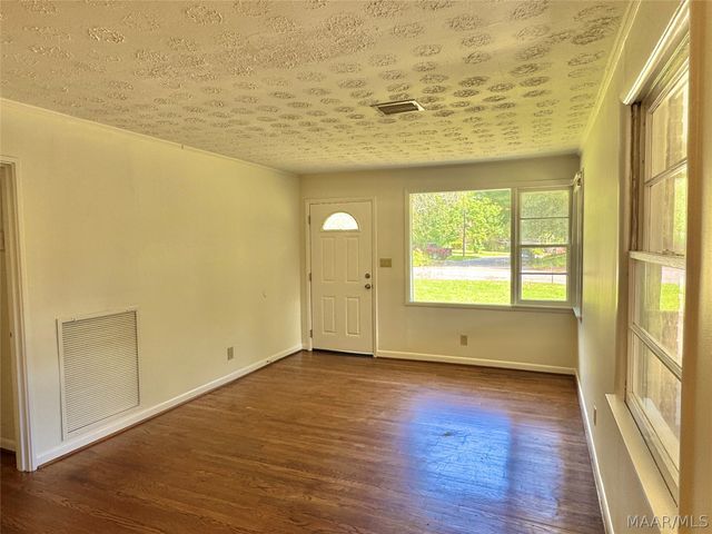 3556 Little John Drive, Montgomery, AL 36109