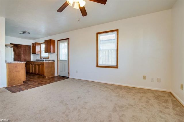 1009 Bethel Ave, Hampton, VA 23669