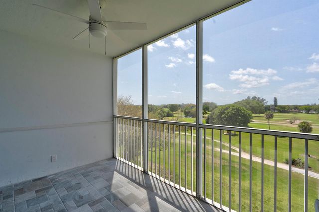 3050 N Palm Aire Drive 505, Pompano Beach, FL 33069