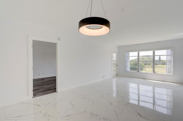 3050 N Palm Aire Drive 505, Pompano Beach, FL 33069