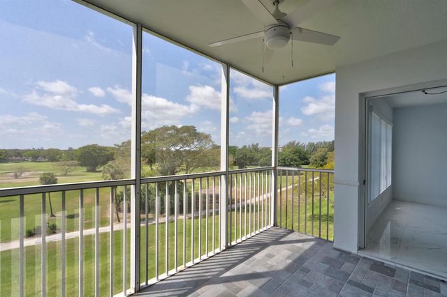 3050 N Palm Aire Drive 505, Pompano Beach, FL 33069