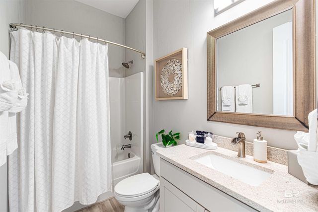 3214 Dolphin Drive, Gulf Shores, AL 36542