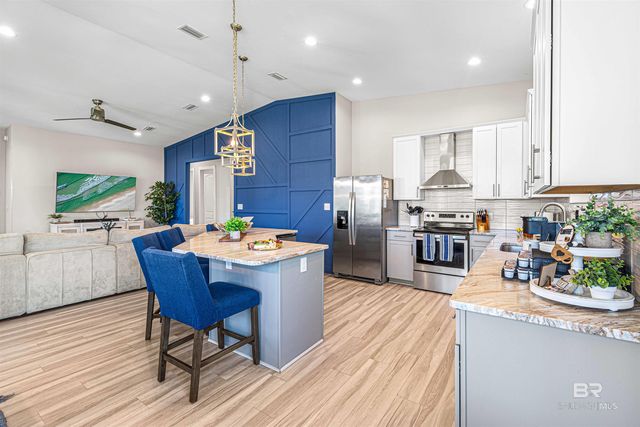 3214 Dolphin Drive, Gulf Shores, AL 36542