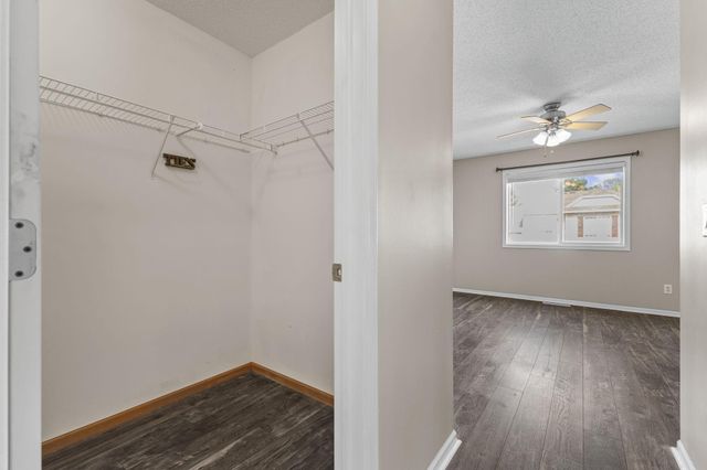 837 Summer Pines Circle, Hudson, WI 54016