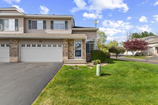 837 Summer Pines Circle, Hudson, WI 54016