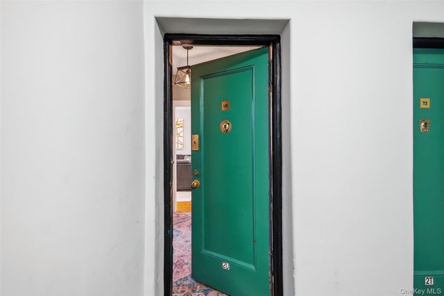 472 Gramatan Avenue Bldg 4 Unit 2U, Fleetwood, NY 10552